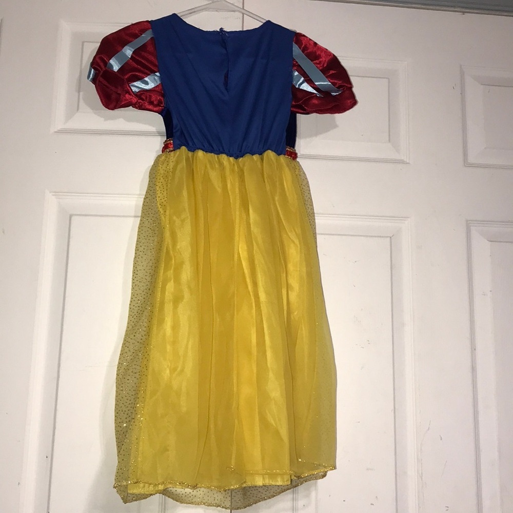 Girl’s Disney Classics Princess Snow White Dress Costume Gold/Blue Velvet - Picture 7 of 9